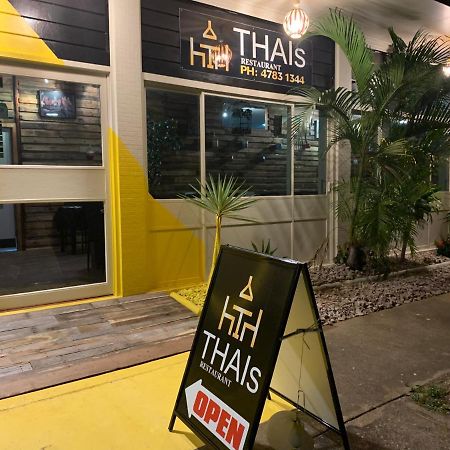 Tropical City Motor Inn Ayr Exteriör bild