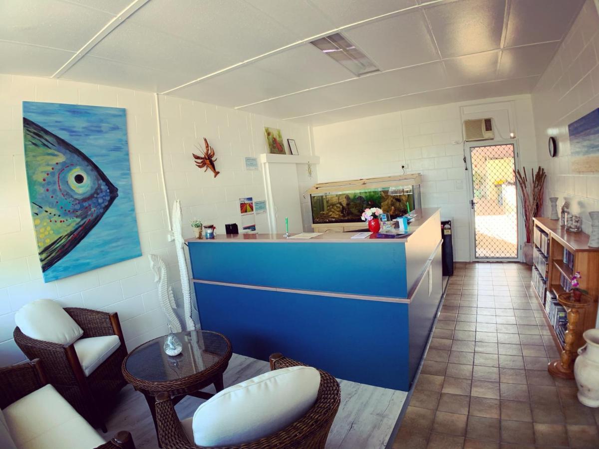 Tropical City Motor Inn Ayr Exteriör bild